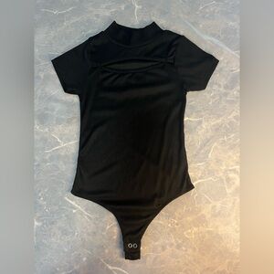 Poof! Black Short-Sleeve Women’s One-Piece Bodysuit Small